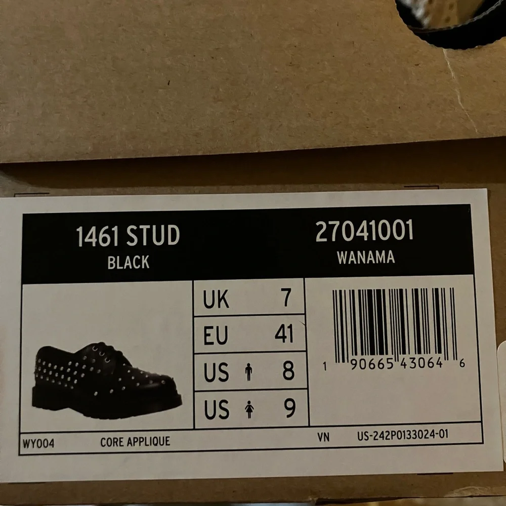 Dr martens doc 1461 stud wanama leather Oxford shoes oxfords studded 8 9 - Picture 8 of 8